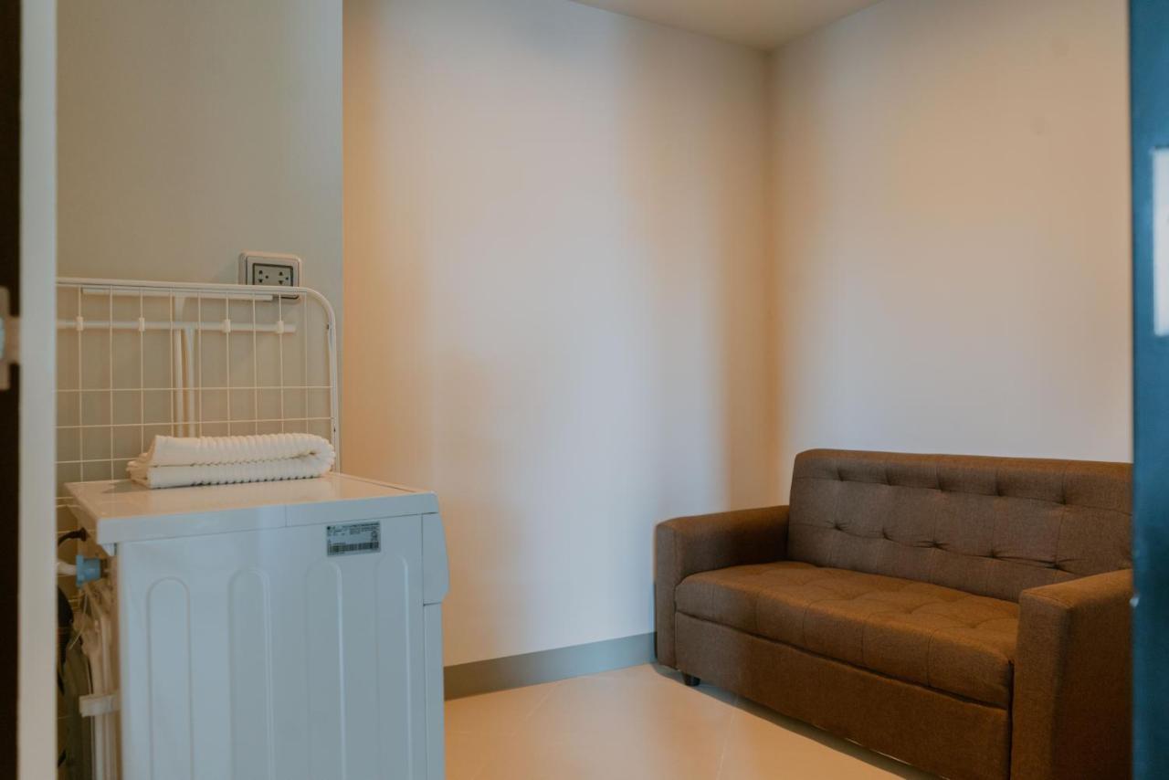 Uptown Parksuites Apartments Tower 2 Bgc By Ph Staycation Manila Bagian luar foto
