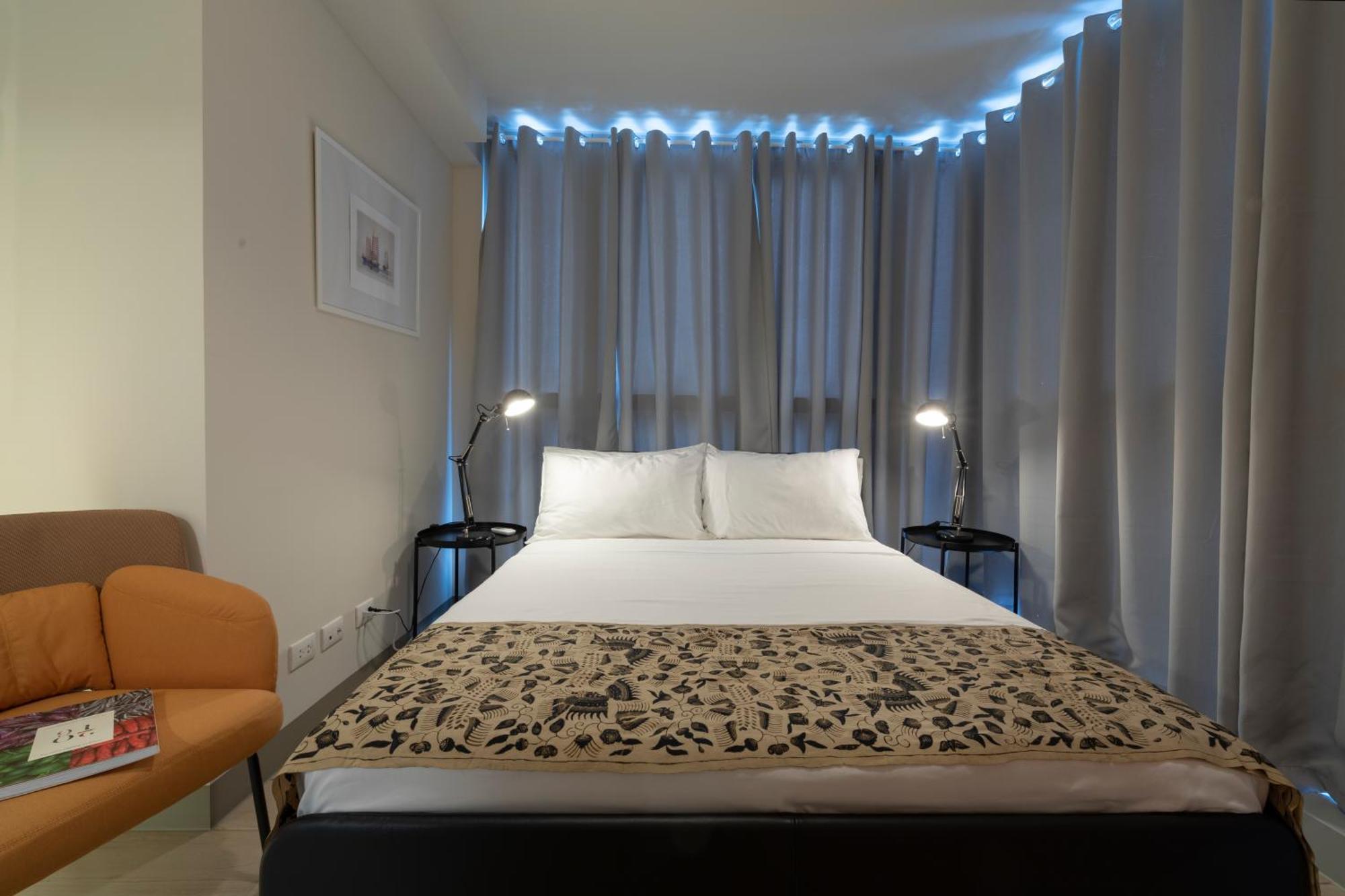 Uptown Parksuites Apartments Tower 2 Bgc By Ph Staycation Manila Bagian luar foto