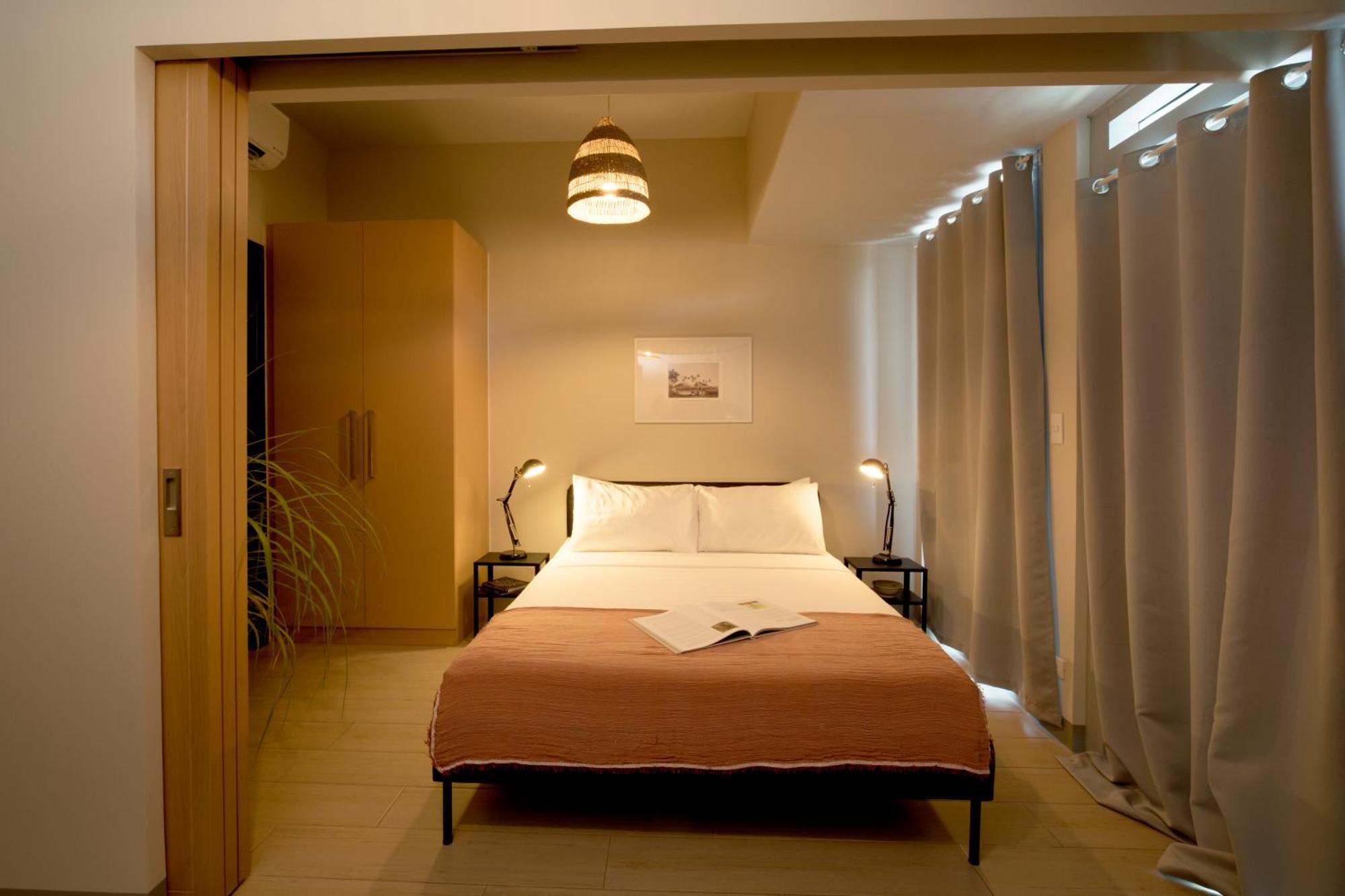 Uptown Parksuites Apartments Tower 2 Bgc By Ph Staycation Manila Bagian luar foto