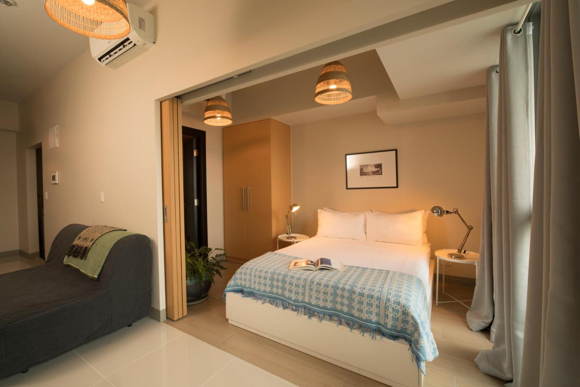 Uptown Parksuites Apartments Tower 2 Bgc By Ph Staycation Manila Bagian luar foto