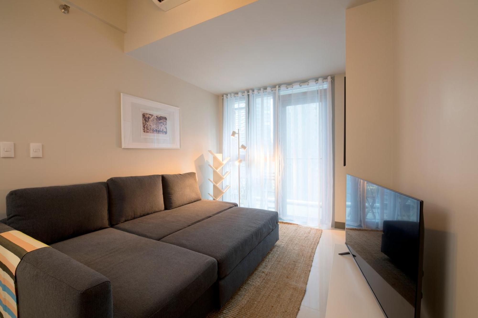 Uptown Parksuites Apartments Tower 2 Bgc By Ph Staycation Manila Bagian luar foto