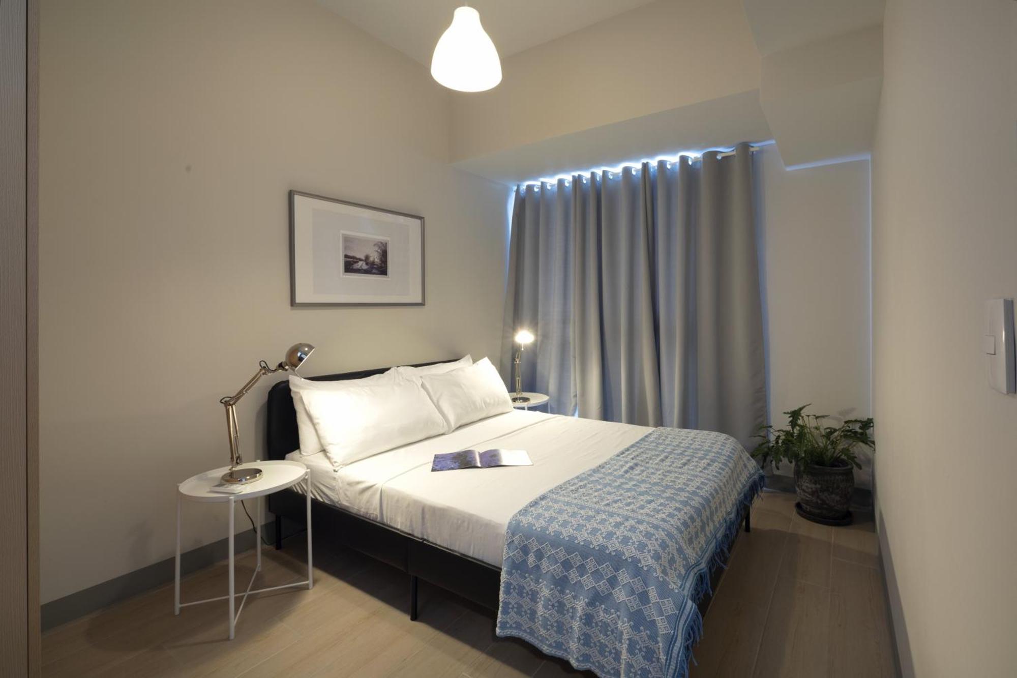 Uptown Parksuites Apartments Tower 2 Bgc By Ph Staycation Manila Bagian luar foto